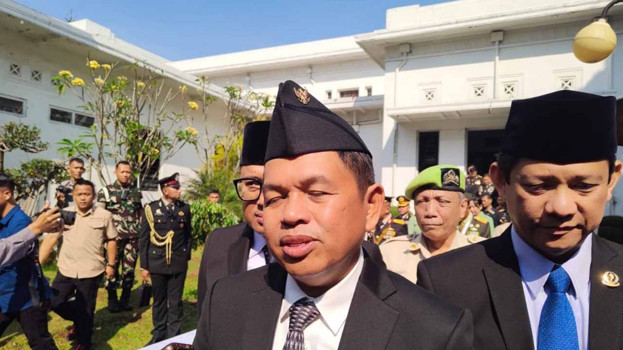 Dedi Tempatkan ASN Jadi TU SMA/SMK Imbas Transfer ke Jabar Berkurang